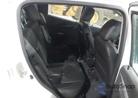 2021 Chevrolet Spark Fwd Activ Automatic из США, поврежденный, VIN KL8CH6SA7MC700612